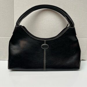 Tod's Elegant Black Leather Shoulder Bag